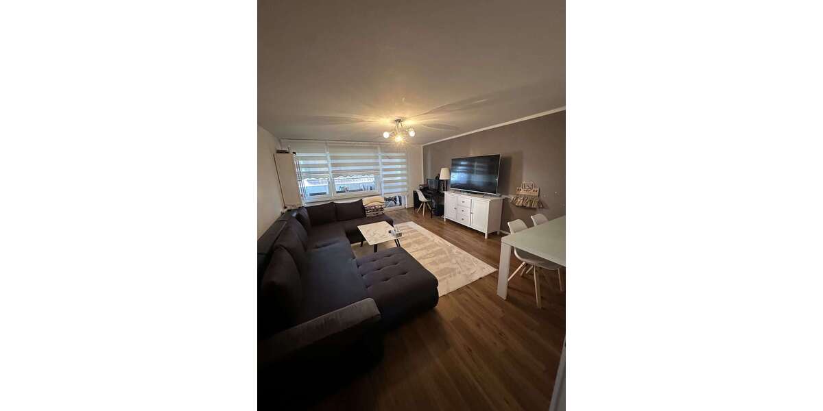 Etagenwohnung Schwieberdingen - 3.5 Zimmer, 86 m&sup2;, 1.200&euro; | Angebot:23740735