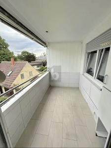 GEPFLEGT, HELL UND GUT GESCHNITTEN IN RUHIGER LAGE - Etagenwohnung Ditzingen | Angebot:26029861