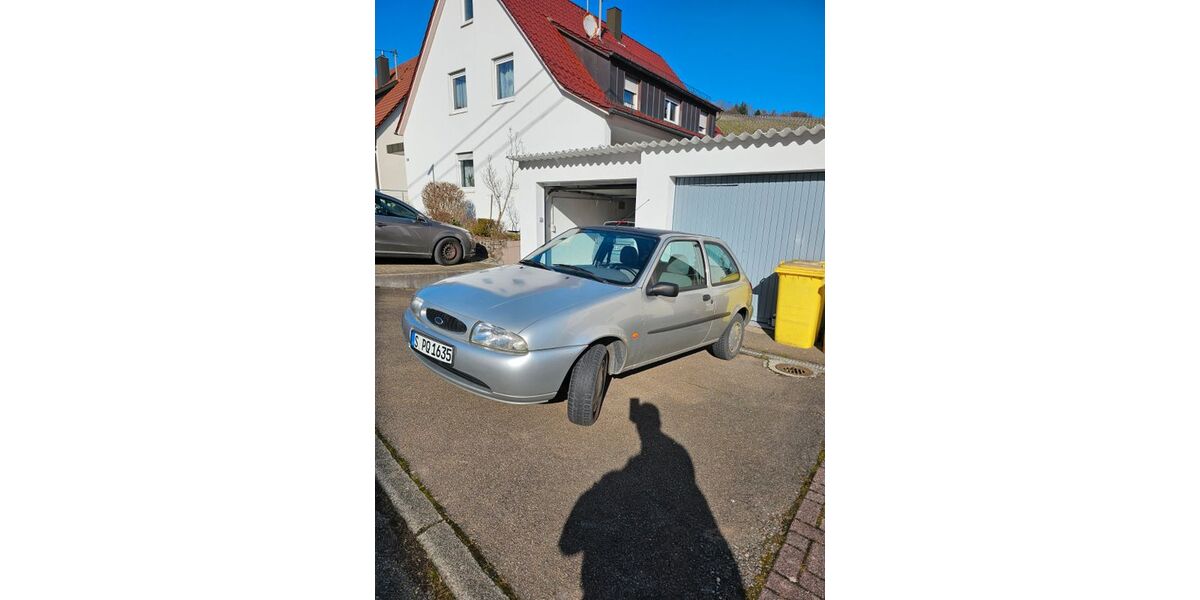 Ford Fiesta 113.000 km 750 &euro; Remshalden 73630
