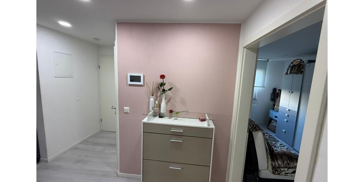 Erdgeschoßwohnung Stuttgart Hedelfingen - 3 Zimmer, 60 m&sup2;, 1.250&euro; | Angebot:25982332