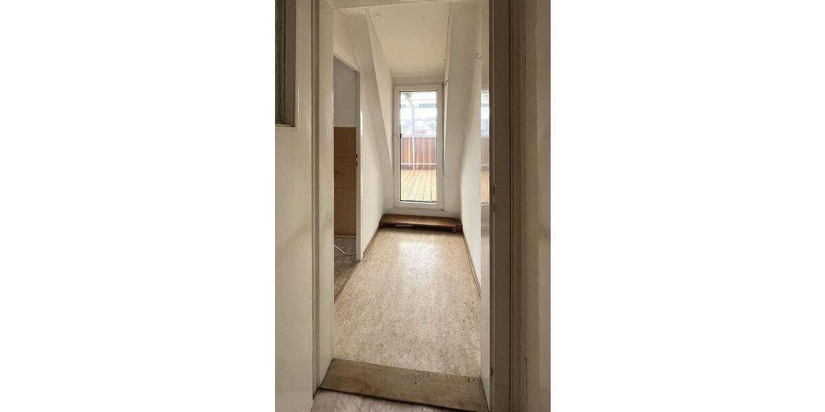 Mehrfamilienhaus, Wohnhaus Stuttgart Zuffenhausen - 1 Zimmer, 235 m&sup2;, 599.000&euro; | Angebot:25677056