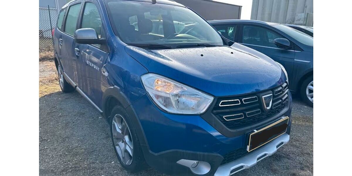 Dacia Lodgy 140.000 km 10.999 &euro; Ditzingen 71254