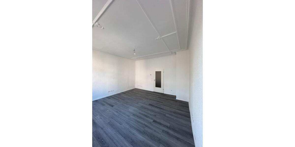 Etagenwohnung Stuttgart Bad Cannstatt - 3 Zimmer, 93 m&sup2;, 1.500&euro; | Angebot:26014531