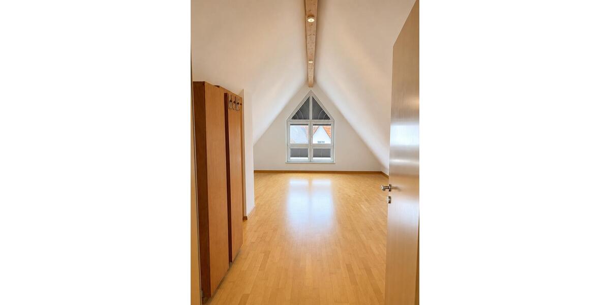 Maisonettenwohnung Ilsfeld - 3.5 Zimmer, 107 m&sup2;, 399.000&euro; | Angebot:27020422