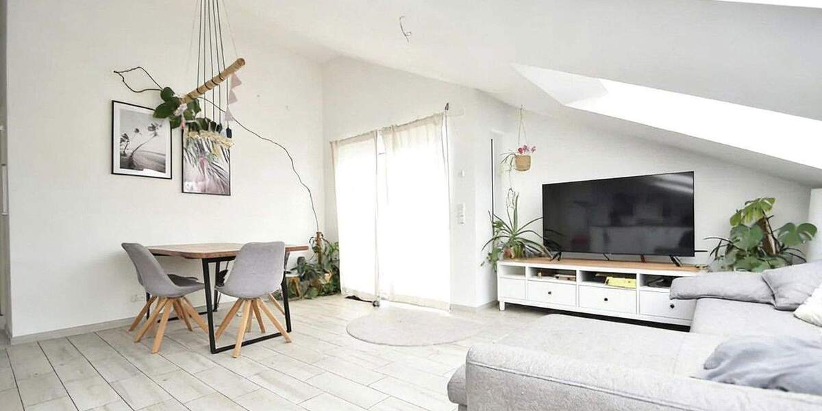 Etagenwohnung Stuttgart-Plieningen Plieningen - 3 Zimmer, 71 m&sup2;, 1.450&euro; | Angebot:25657414