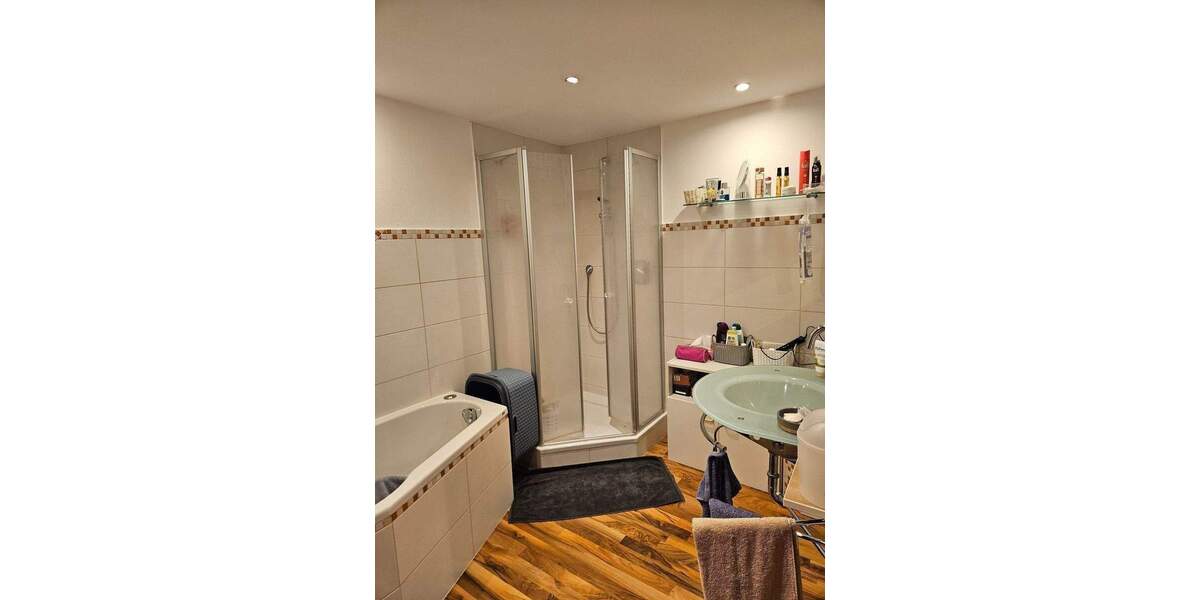 Mehrfamilienhaus, Wohnhaus Ditzingen Heimerdingen - 6 Zimmer, 140 m&sup2;, 349.000&euro; | Angebot:25691097