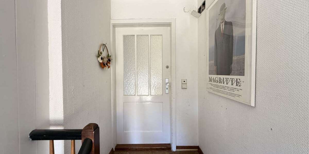 Etagenwohnung Stuttgart Botnang - 4 Zimmer, 86 m&sup2;, 280.000&euro; | Angebot:25394866