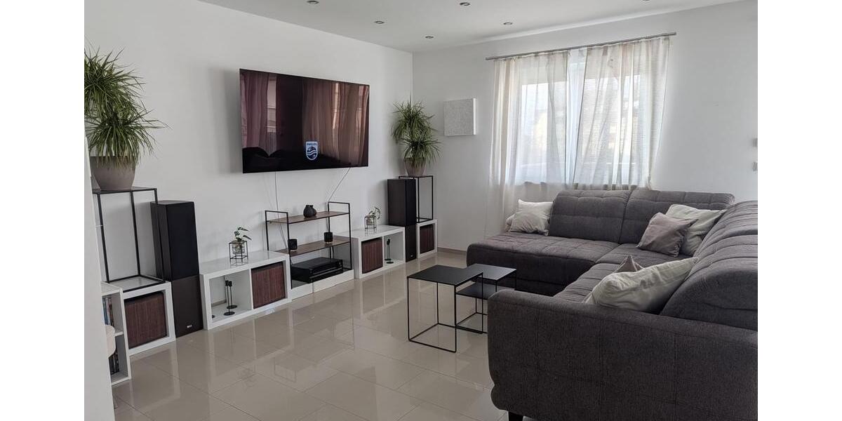 Etagenwohnung Göppingen - 3 Zimmer, 105 m&sup2;, 1.350&euro; | Angebot:25457016