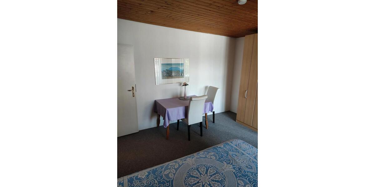 Etagenwohnung Stuttgart Stuttgart-Ost - 1 Zimmer, 18 m&sup2;, 350&euro; | Angebot:25151255