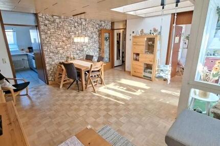 Wohnung Esslingen am Neckar Oberesslingen - 4.5 Zimmer, 90 m&sup2;, 342.000&euro; | Angebot:26427757
