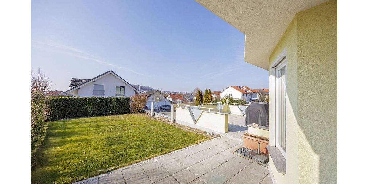 Einfamilienhaus Affalterbach - 6 Zimmer, 245 m&sup2;, 1.090.000&euro; | Angebot:25697997