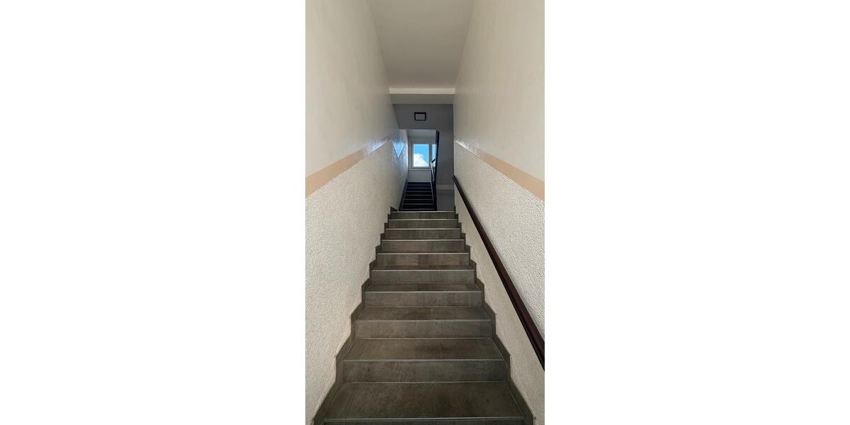 Etagenwohnung Stuttgart Bad Cannstatt - 4 Zimmer, 78 m&sup2;, 1.800&euro; | Angebot:25735725