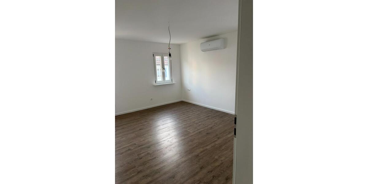 Etagenwohnung Stuttgart Zuffenhausen - 3 Zimmer, 73 m&sup2;, 1.300&euro; | Angebot:25965673