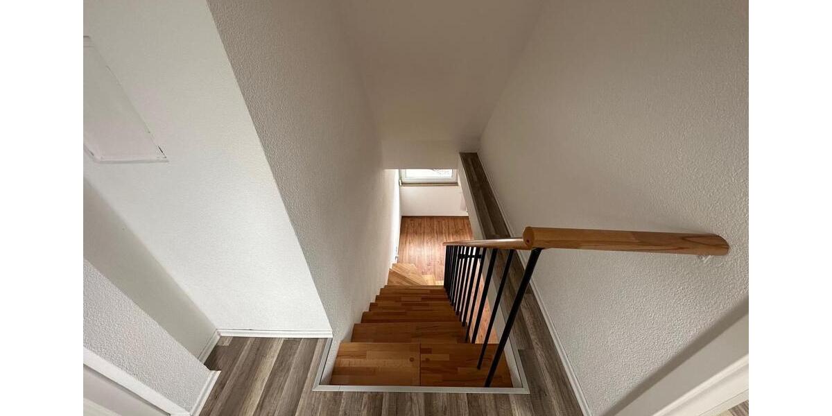 Maisonettenwohnung Waiblingen Beinstein - 5 Zimmer, 125 m&sup2;, 1.750&euro; | Angebot:26611023
