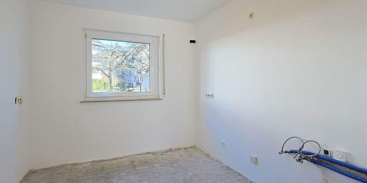 Etagenwohnung Kirchheim unter Teck Kirchheim - 4 Zimmer, 103 m&sup2;, 390.000&euro; | Angebot:25682127