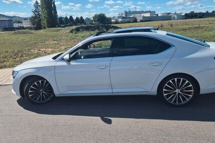 Skoda Superb 91.000 km 28.500 &euro; Remseck am Neckar 71686