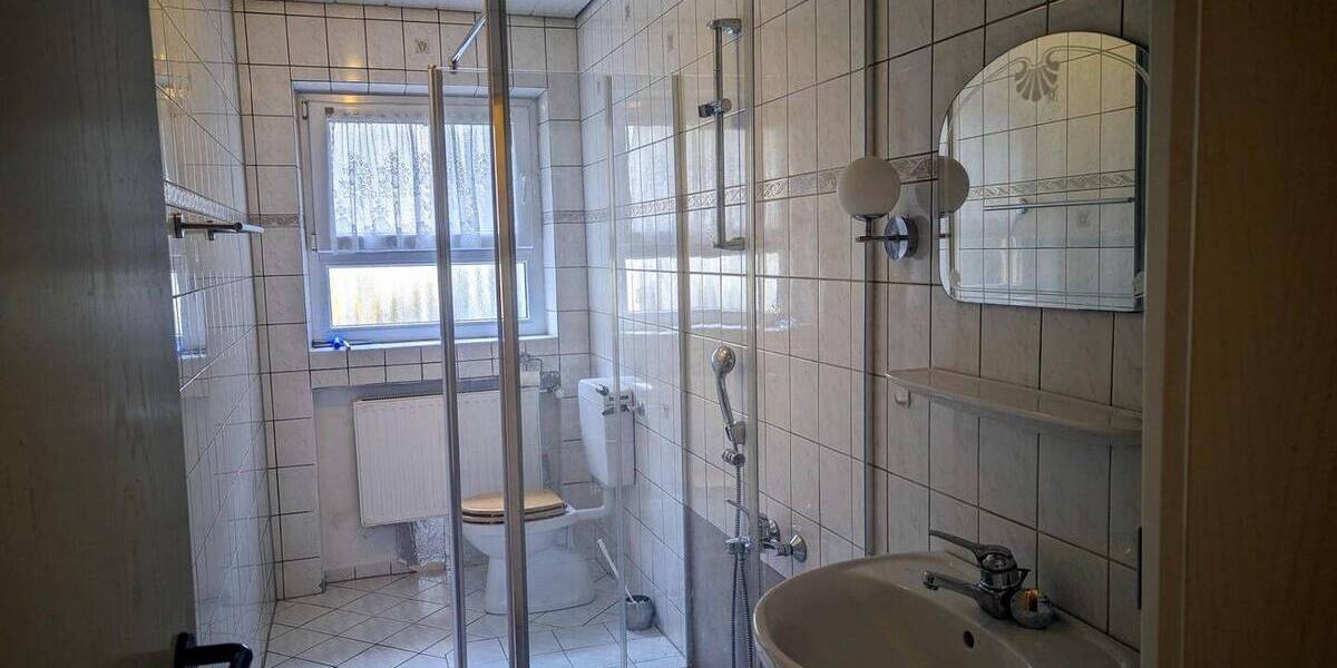 Etagenwohnung Kornwestheim - 3 Zimmer, 63 m&sup2;, 185.000&euro; | Angebot:26064711