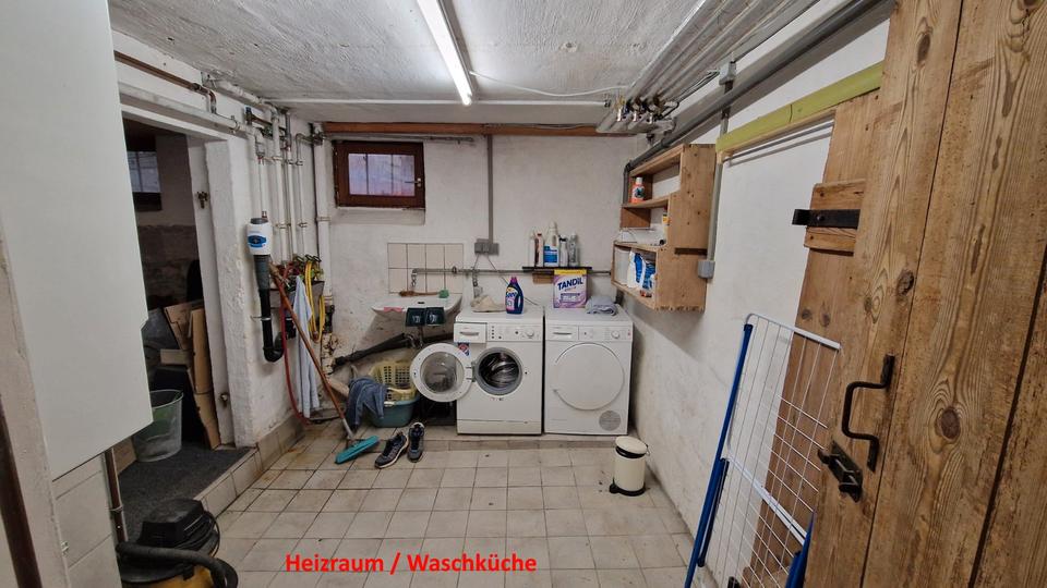 Einfamilienhaus Esslingen am Neckar Pliensauvorstadt - 7 Zimmer, 127 m&sup2;, 439.000&euro; | Angebot:27255830