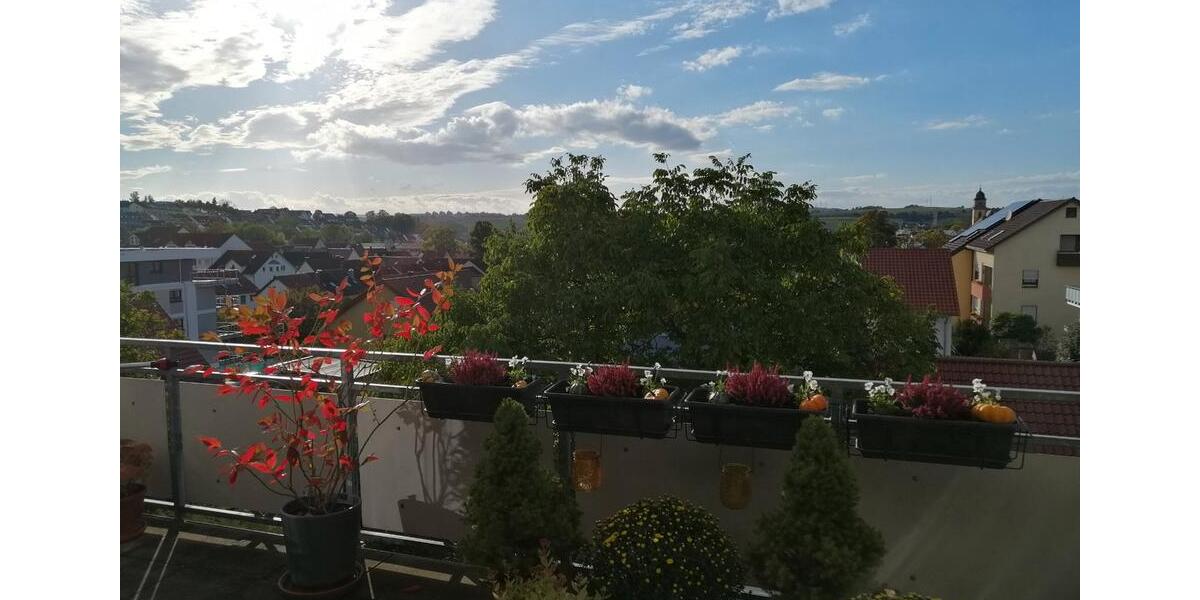 Dachgeschoßwohnung Schwieberdingen - 6.5 Zimmer, 151 m&sup2;, 540.000&euro; | Angebot:26577460