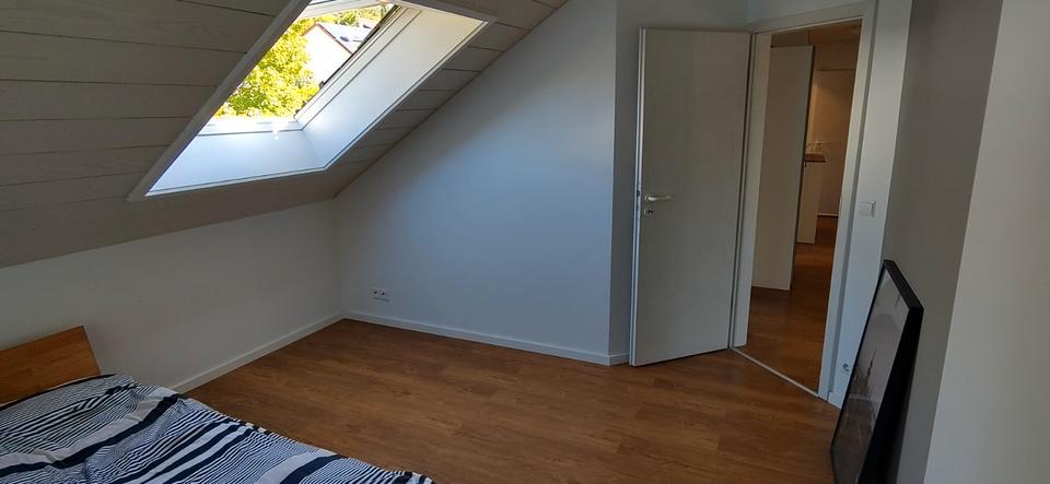 Dachgeschoßwohnung Stuttgart Fasanenhof-Ost - 3 Zimmer, 76 m&sup2;, 359.000&euro; | Angebot:26416733