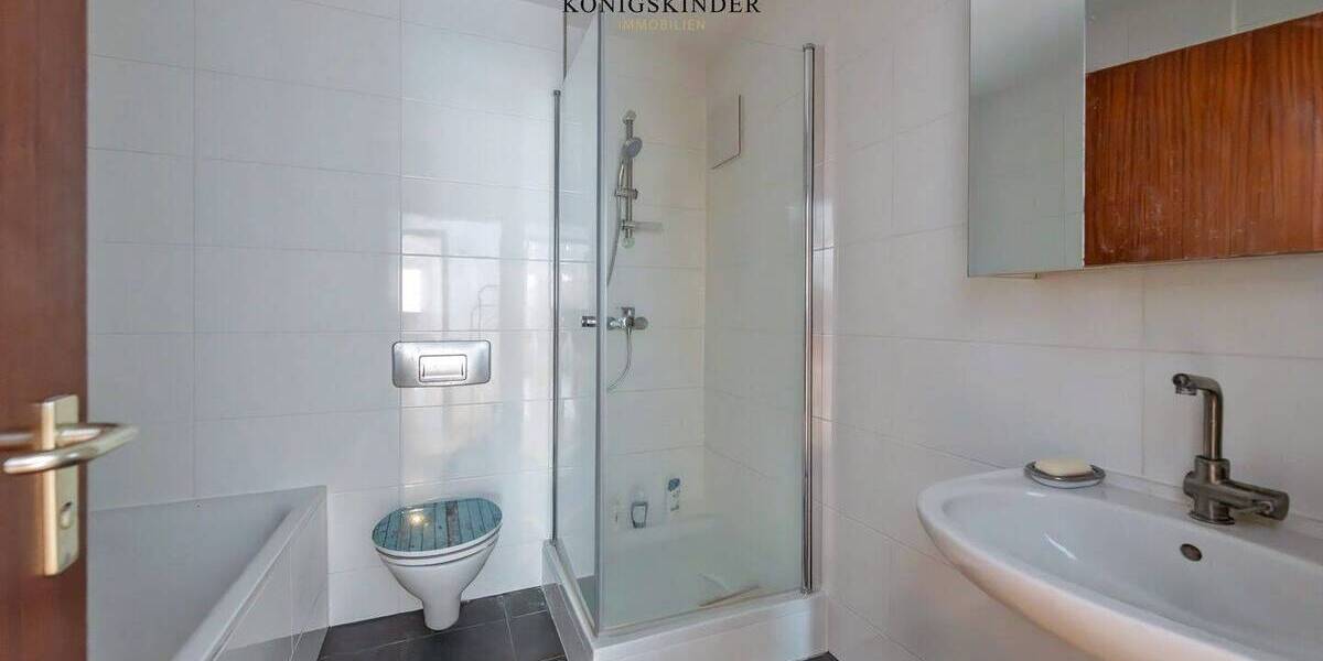 Etagenwohnung Fellbach - 3 Zimmer, 76 m&sup2;, 320.000&euro; | Angebot:25671720