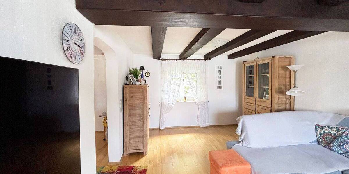 Mehrfamilienhaus, Wohnhaus Stuttgart Feuerbach - 3 Zimmer, 118 m&sup2;, 489.000&euro; | Angebot:25704674
