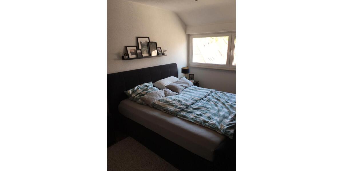 Dachgeschoßwohnung Stuttgart Hedelfingen - 3 Zimmer, 62 m&sup2;, 279.000&euro; | Angebot:26058390