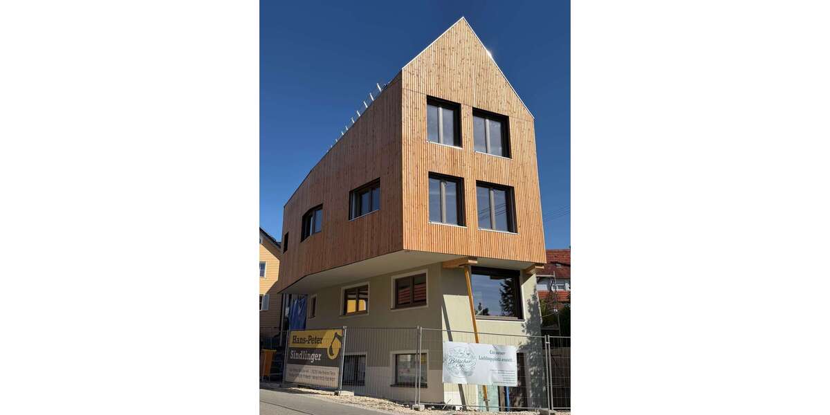 Etagenwohnung Holzmaden - 4 Zimmer, 94 m&sup2;, 1.300&euro; | Angebot:27653700