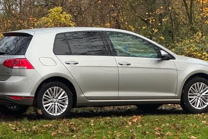 VW Golf 97.000 km 8.700 &euro; Stuttgart 70327