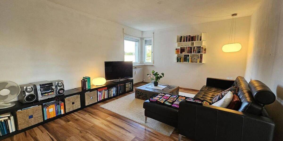 Etagenwohnung Ditzingen - 3 Zimmer, 93 m&sup2;, 290.000&euro; | Angebot:25707644