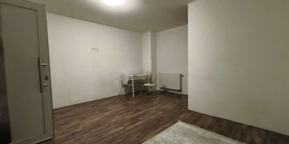 Einfamilienhaus Stuttgart Feuerbach - 6 Zimmer, 134 m&sup2;, 360.000&euro; | Angebot:25265186