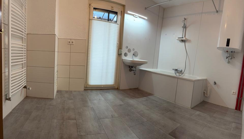 Erdgeschoßwohnung Waiblingen - 2.5 Zimmer, 60 m&sup2;, 120.000&euro; | Angebot:27085450