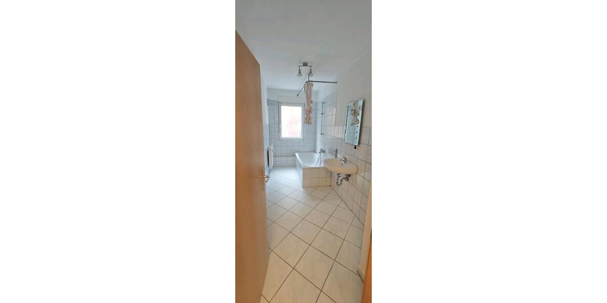 Etagenwohnung Stuttgart Stuttgart-Süd - 20 Zimmer, 80 m&sup2;, 580&euro; | Angebot:26663431