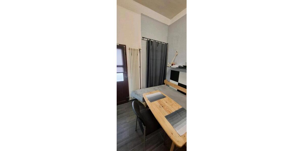 Erdgeschoßwohnung Stuttgart Zuffenhausen - 1 Zimmer, 23 m&sup2;, 750&euro; | Angebot:25097139