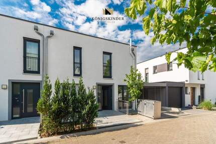 Haus Stuttgart-Zazenhausen Zuffenhausen - 8 Zimmer, 154 m&sup2;, 849.000&euro; | Angebot:25671700