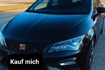 Seat Leon 74.000 km 23.900 &euro; Stuttgart 70174