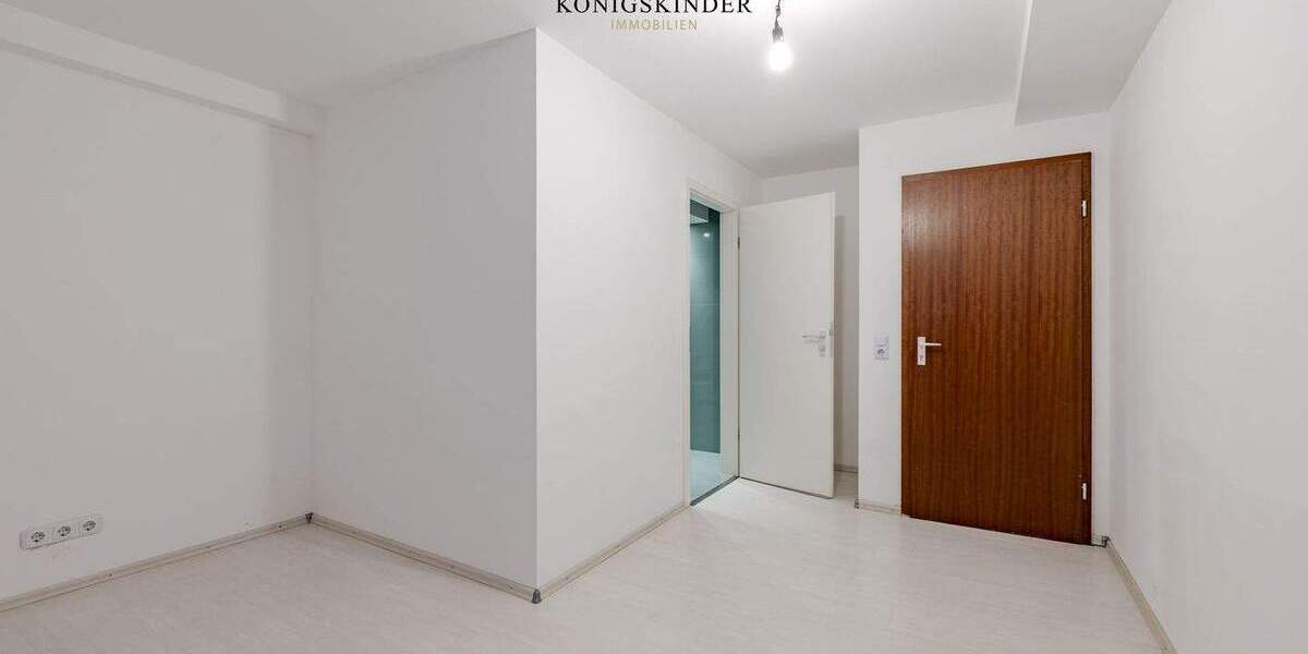Etagenwohnung Stuttgart / Obertürkheim Obertürkheim - 3 Zimmer, 84 m&sup2;, 324.900&euro; | Angebot:25676122