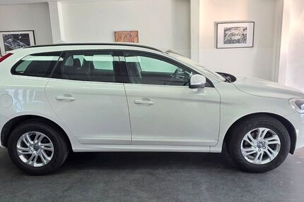 Volvo XC60 133.000 km 17.990 &euro; Asperg/Ludwigsburg bei Stuttgart 71679