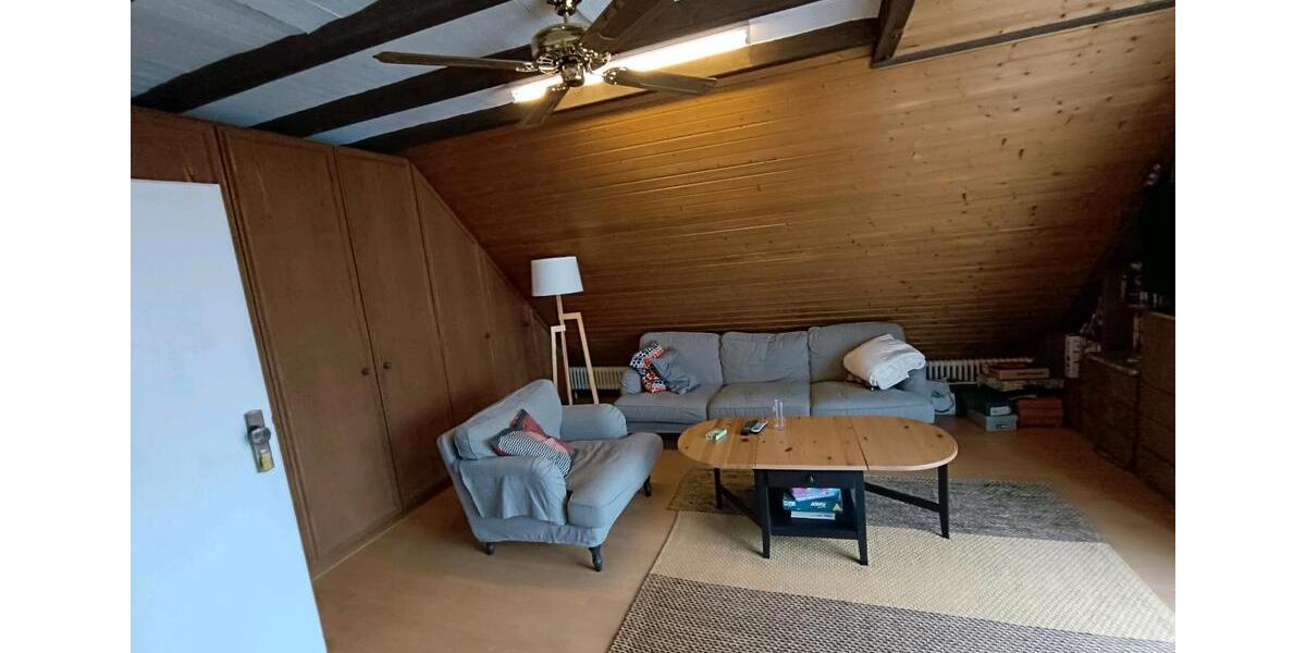 Dachgeschoßwohnung Stuttgart Mühlhausen - 1 Zimmer, 62 m&sup2;, 950&euro; | Angebot:25657965