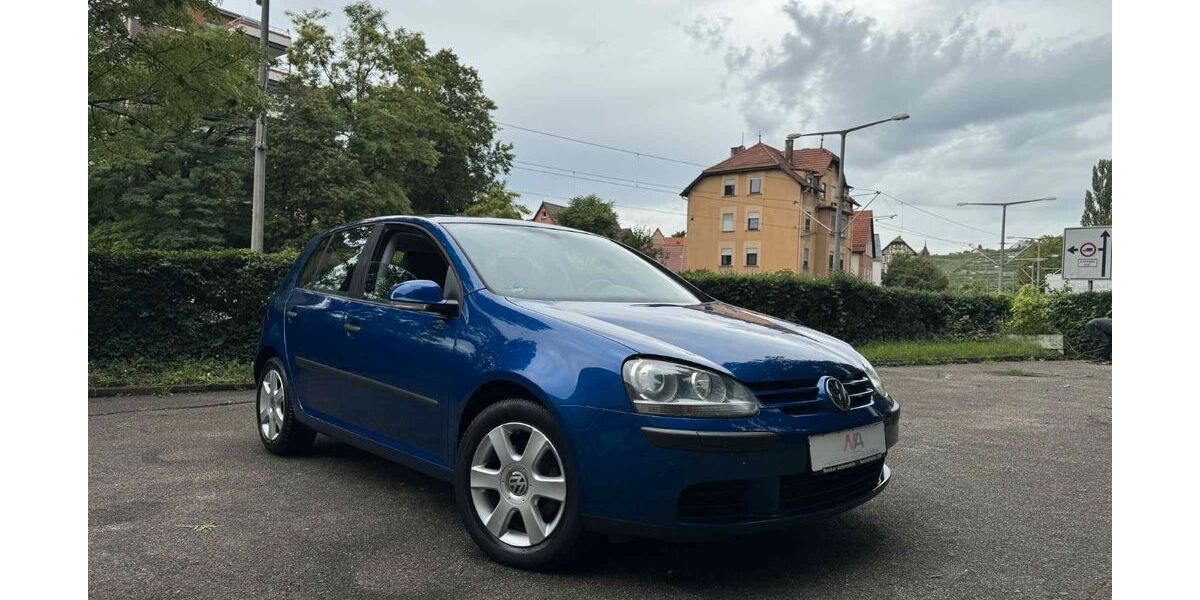 VW Golf 138.000 km 4.996 &euro; Stuttgart 70376