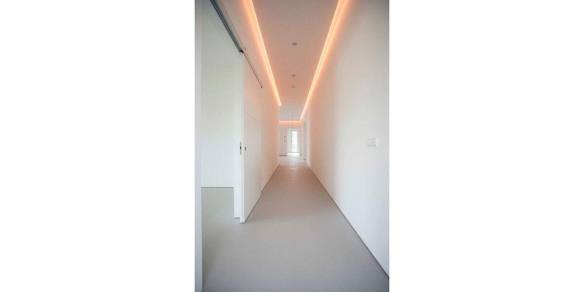 Mehrfamilienhaus, Wohnhaus Ludwigsburg Mitte - 8 Zimmer, 229 m&sup2;, 995.000&euro; | Angebot:25697943