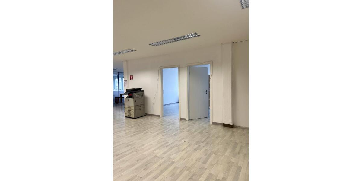 Gewerbeobjekt Ludwigsburg Pflugfelden - 1.500&euro; | Angebot:26624035