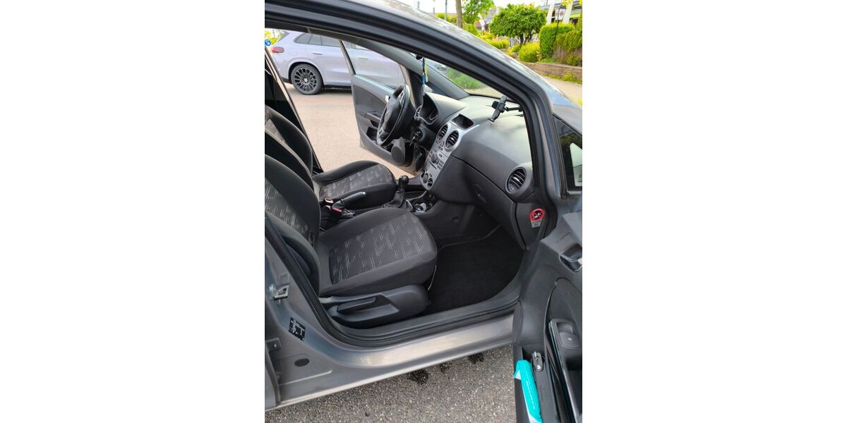 Opel Corsa 113.000 km 3.500 &euro; Kernen 71394