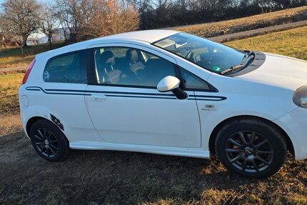 Fiat Grande Punto 254.000 km 2.500 &euro; Dettingen unter teck 73265