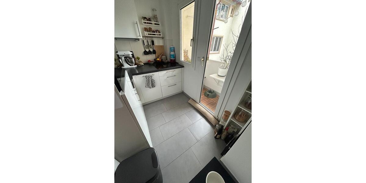 Etagenwohnung Stuttgart Stuttgart-Ost - 2 Zimmer, 44 m&sup2;, 1.075&euro; | Angebot:26035418