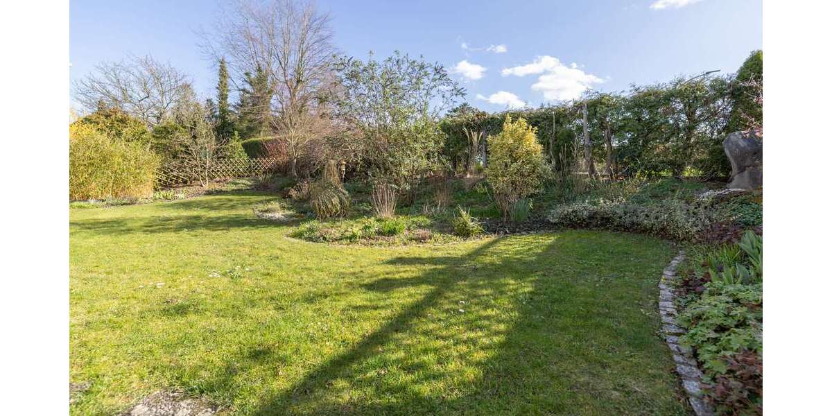 Einfamilienhaus Korb - 8 Zimmer, 228 m&sup2;, 835.000&euro; | Angebot:25824754