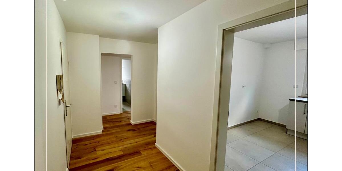 Etagenwohnung Ludwigsburg Hoheneck - 4 Zimmer, 100 m&sup2;, 1.440&euro; | Angebot:26039421