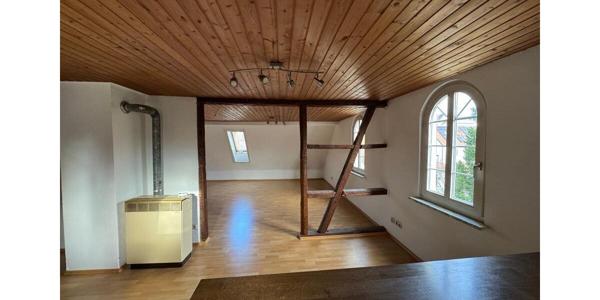 Dachgeschoßwohnung Beuren - 1.5 Zimmer, 42 m&sup2;, 530&euro; | Angebot:25143854