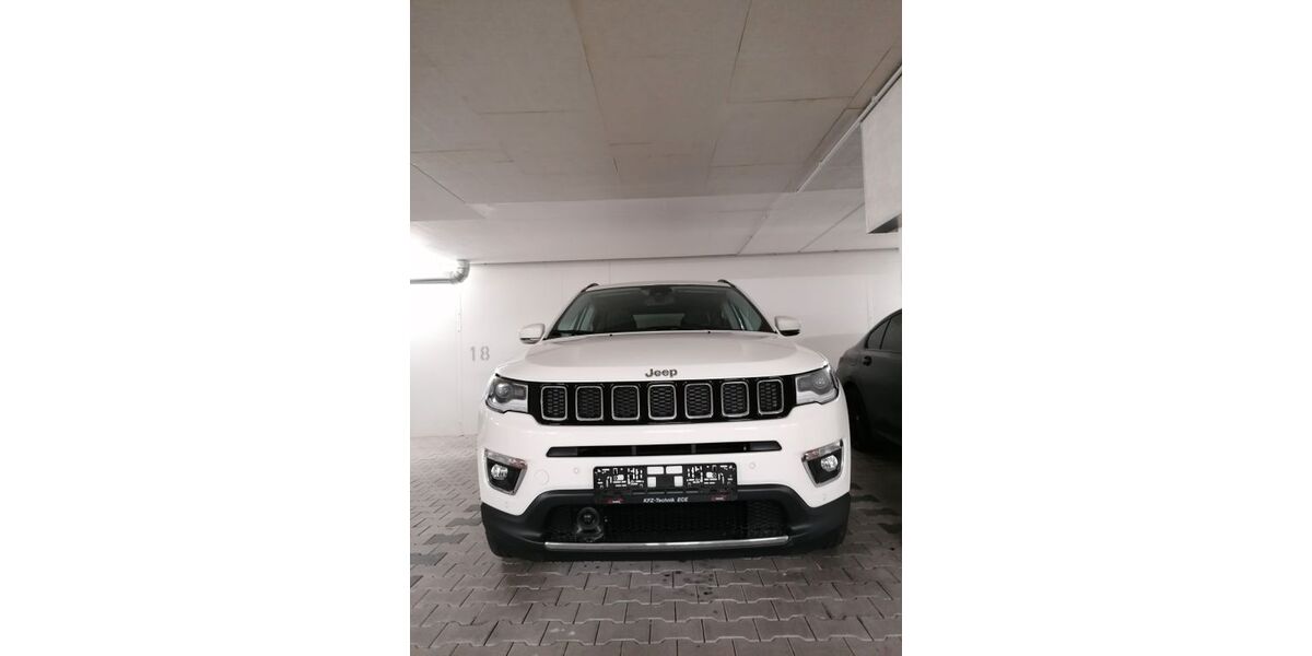 Jeep Compass 53.300 km 16.999 &euro; Ludwigsburg 71638
