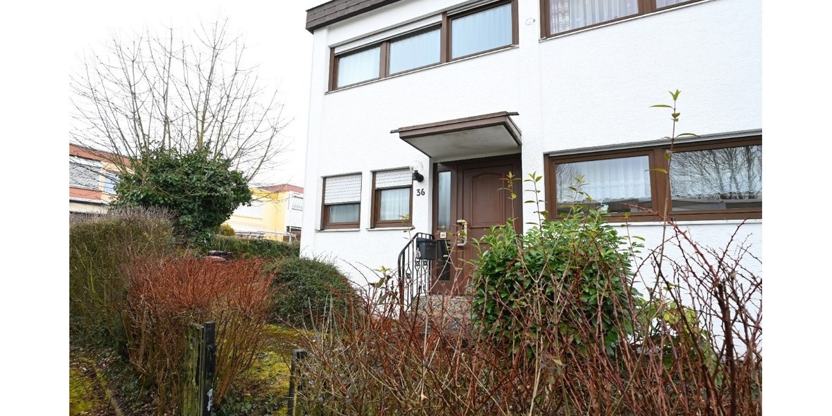 Kleine Familie sucht bezahlbares Haus mit schönem, ruhigen Garten??? Hurra, gefunden! - Reihenendhaus Vaihingen/Enz Enz | Angebot:25327764